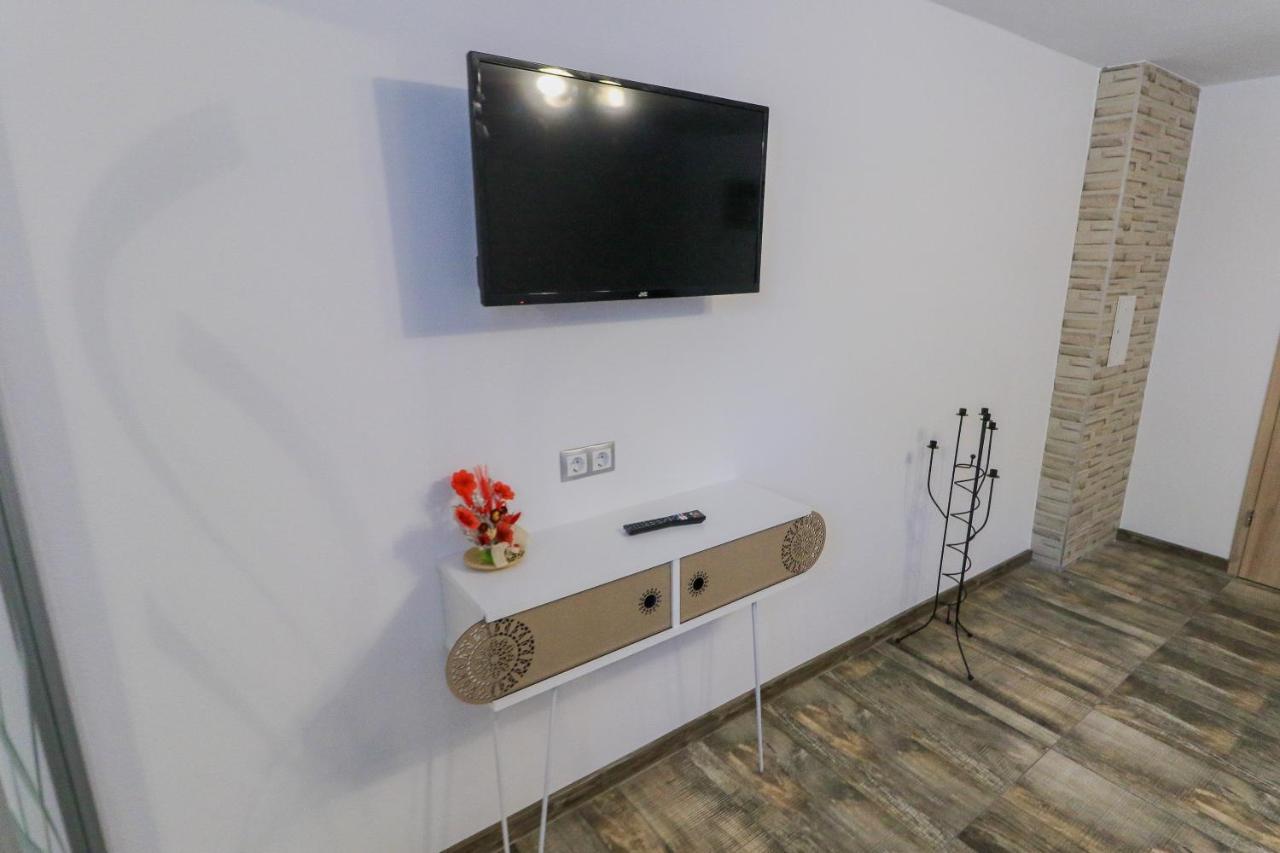 Nikas Apartment ซีบิว ภายนอก รูปภาพ